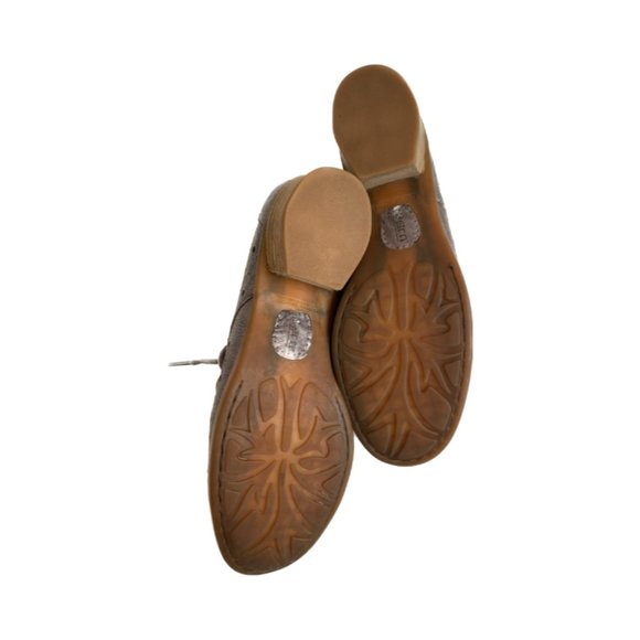 Born Dallyce Metallic Pewter Oxford - Picture 4 of 6